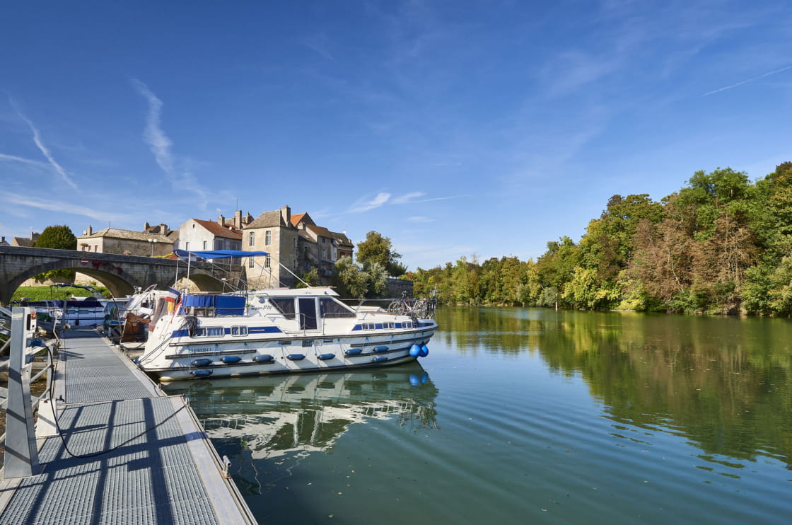 Port de Verdun-sur-le-Doubs