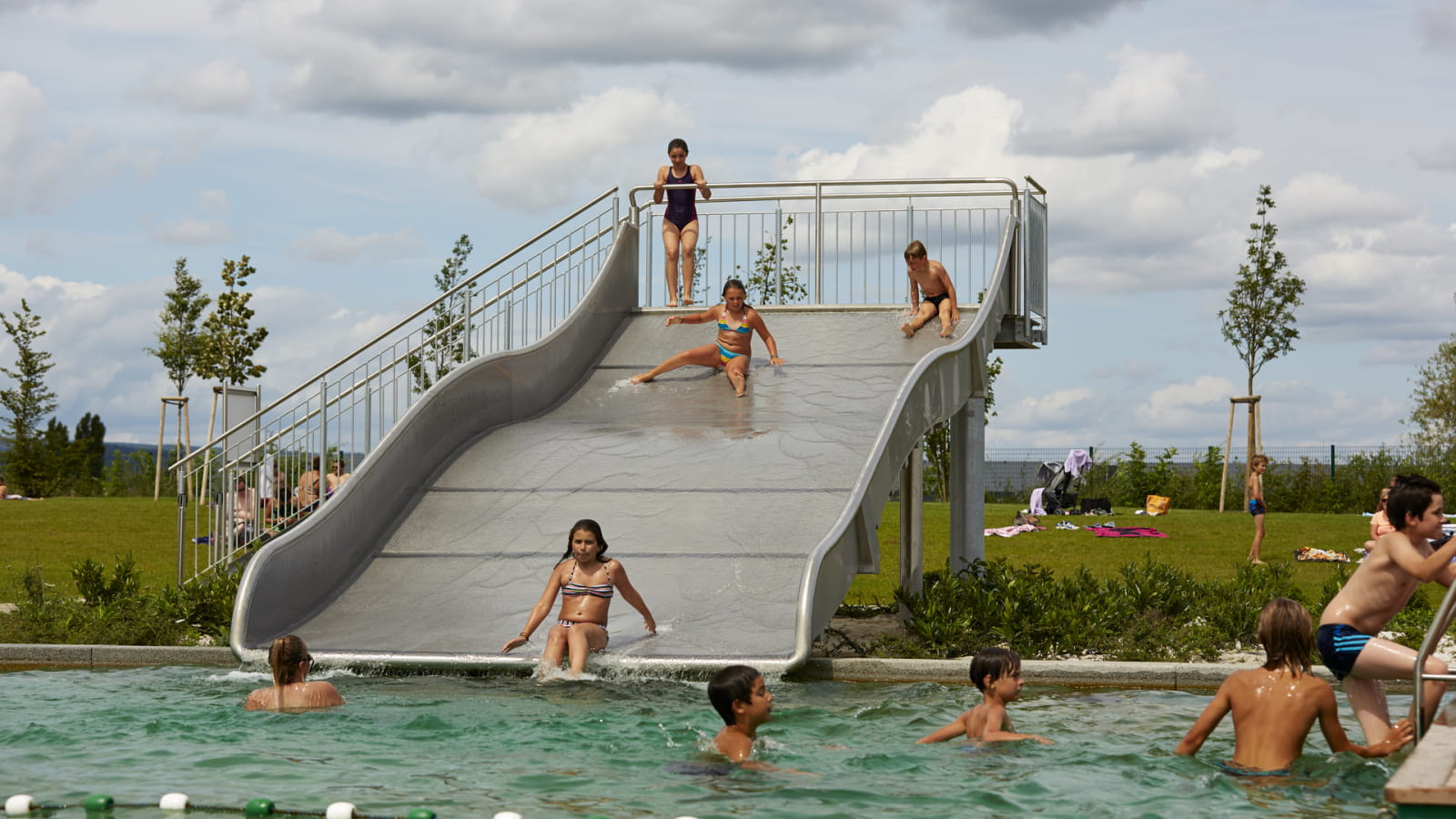 Beaune Côté Plage : baignade naturelle et loisirs aquatiques